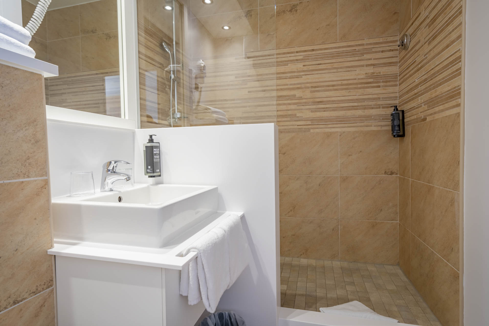 2024.04.30 Shooting Hôtellerie - Le Biarritrz - WEB--29